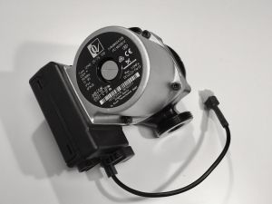 038C. Warmtedragerpomp Grundfos